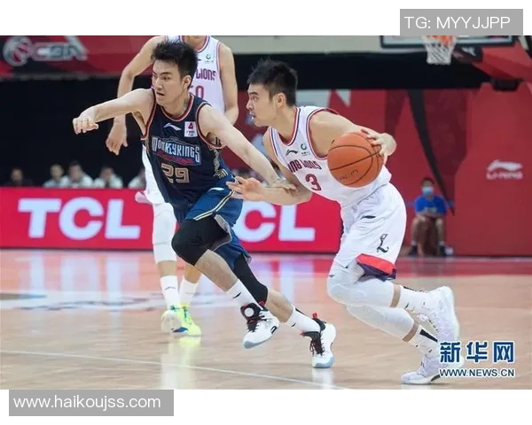 广州羽毛球队与南京羽毛球队赛后复盘分析比赛节奏与关键时刻表现